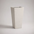 Vaso alto da esterno in composito di resina e fibra di vetro, quadrato svasato, bianco, 40 × 40 × 80 cm